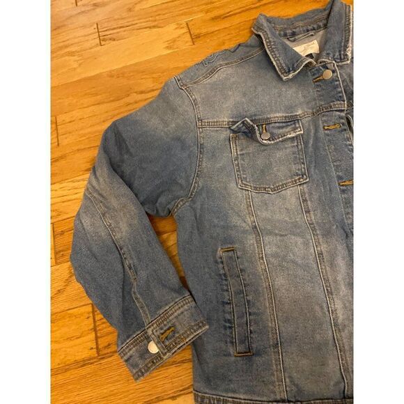 Universal Thread Women's Denim Jacket XXL Cotton/Spandex Blend Embroidered Patch - Picture 3 of 9